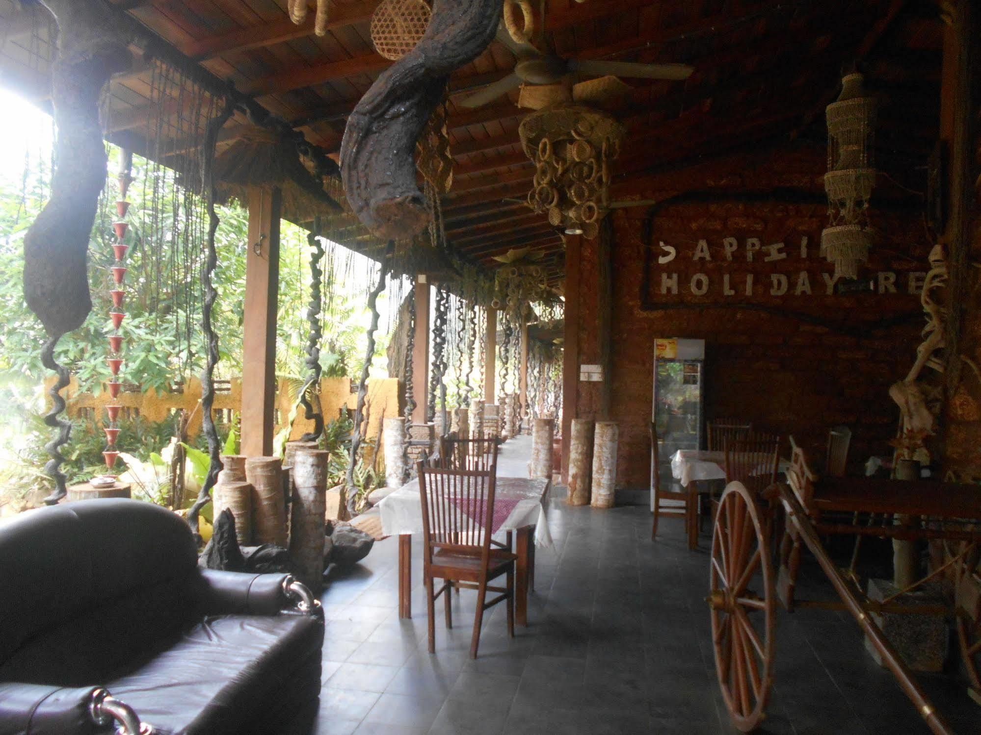 Sapphire Holiday Resort Ratnapura Esterno foto
