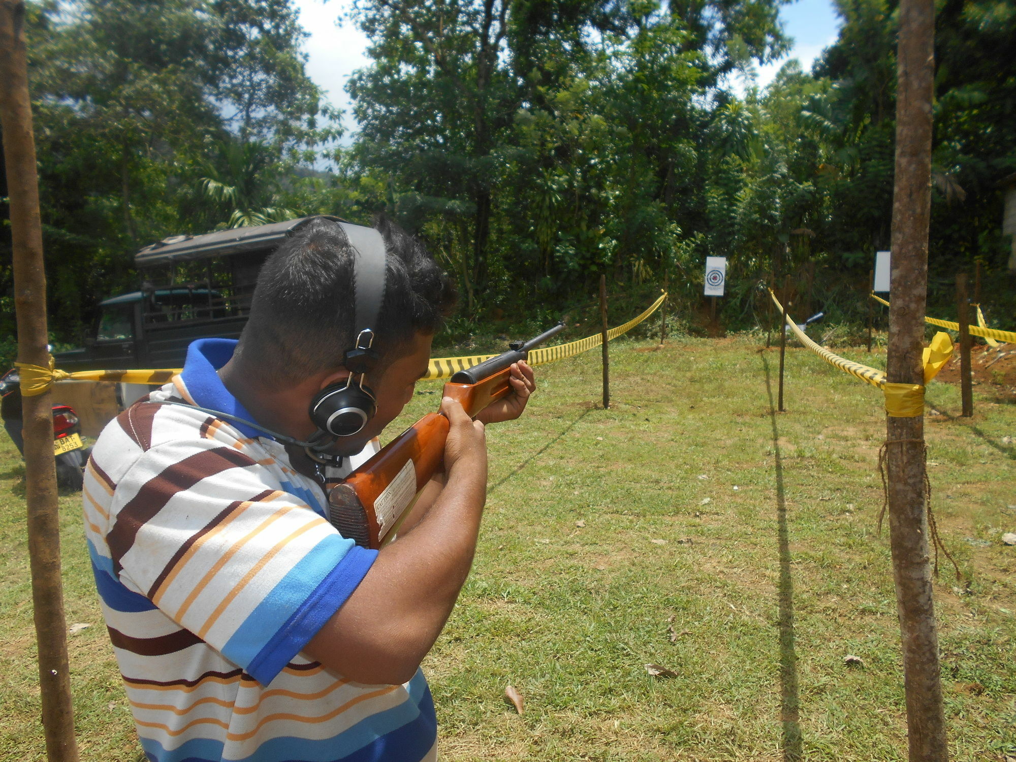 Sapphire Holiday Resort Ratnapura Esterno foto